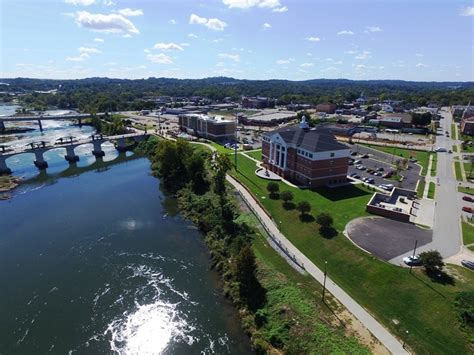 Phenix City .
